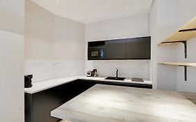 Pick A Flat'S Apartment In Parc Monceau - Boulevard De Courcelles